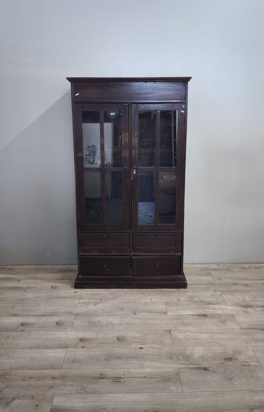 86794 Vetrina due ante con quattro cassetti