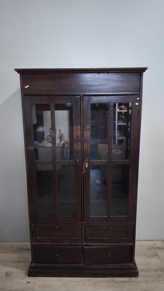 86794 Vetrina due ante con quattro cassetti