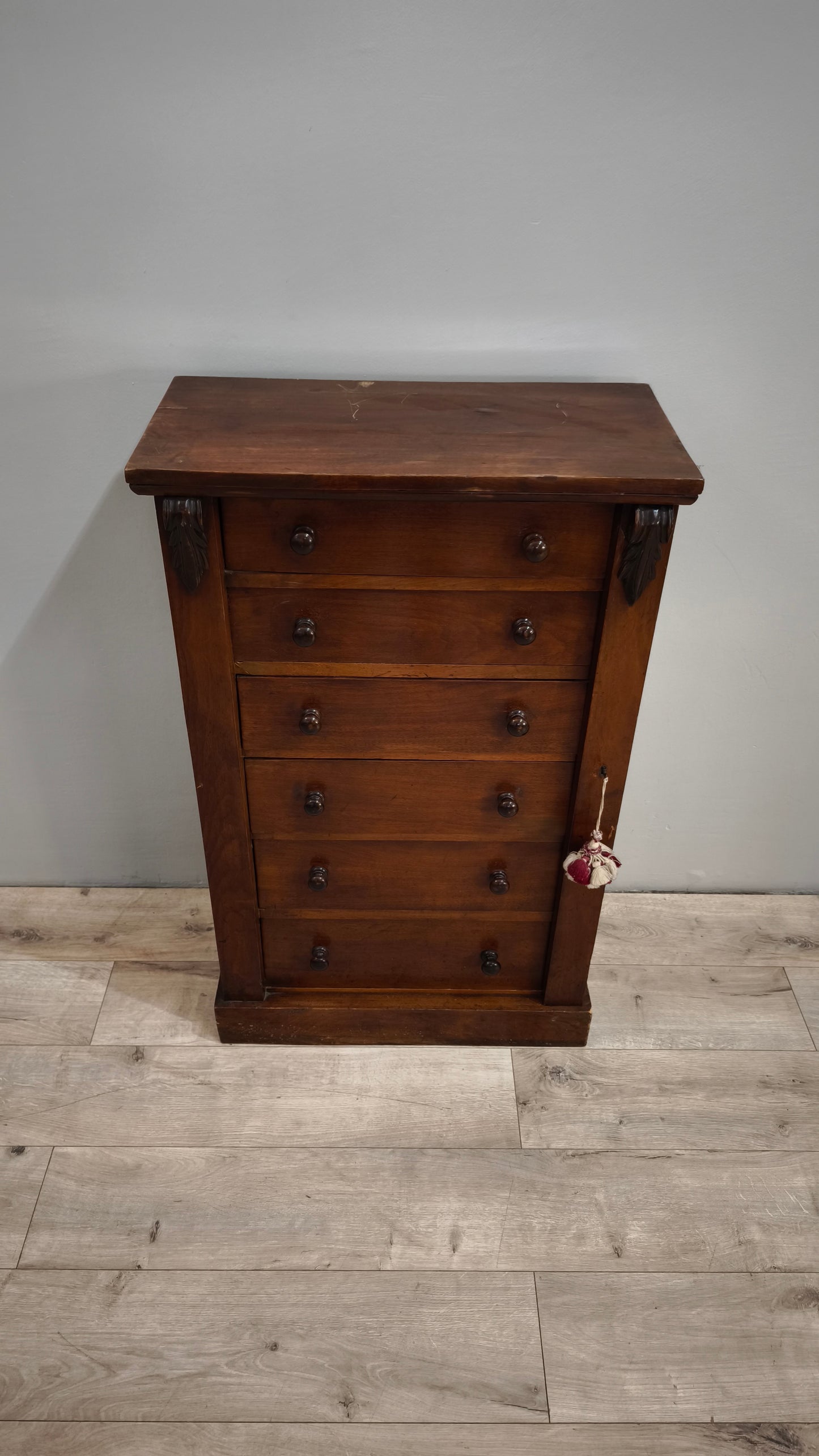 86862 Cassettiera inglese in legno