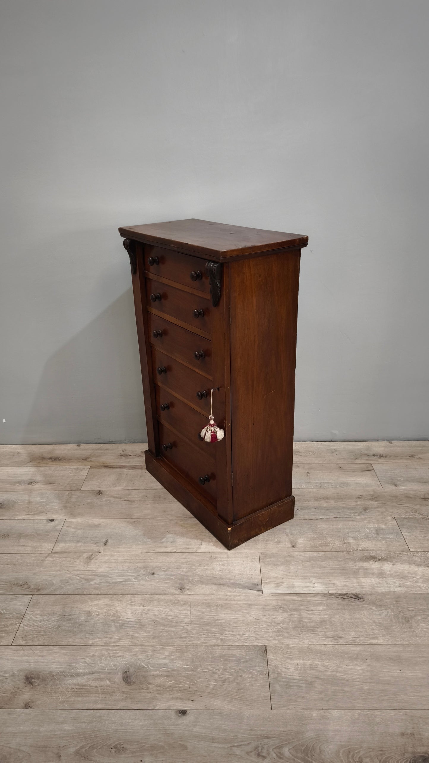 86862 Cassettiera inglese in legno