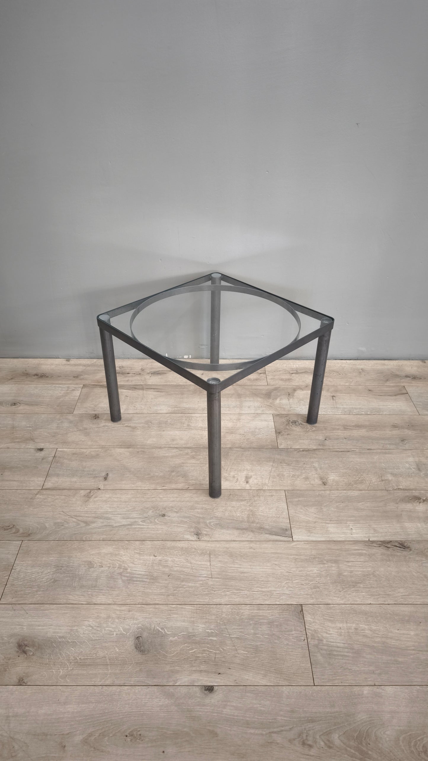 86838 Tavolino da salotto quadrato in vetro e metallo