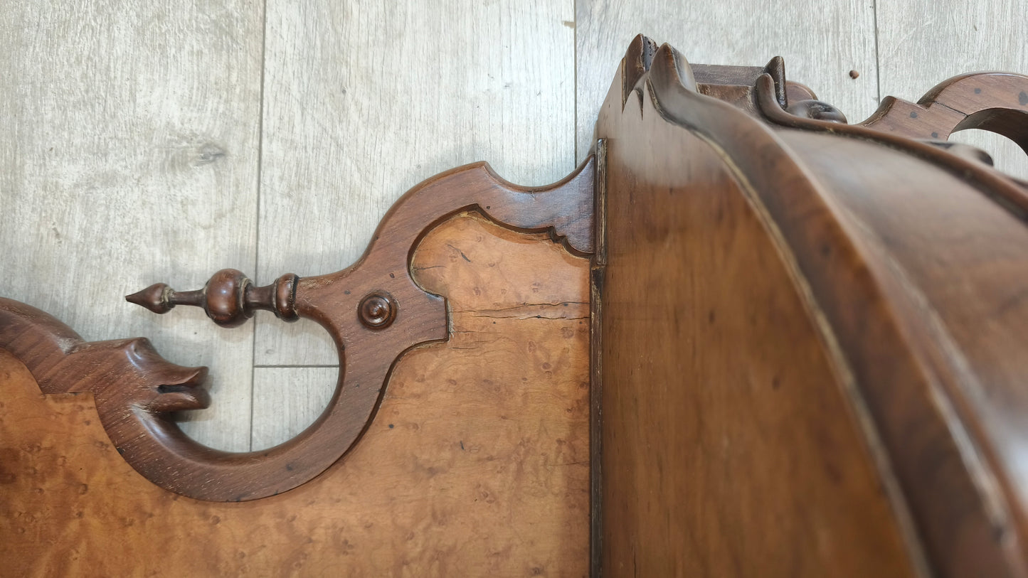 87082 Angoliera pensile in legno di noce