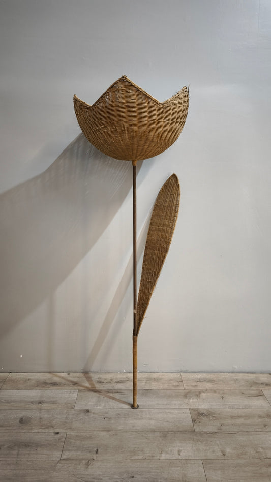 86809 Struttura lampada a forma di fiore in ferro e paglia