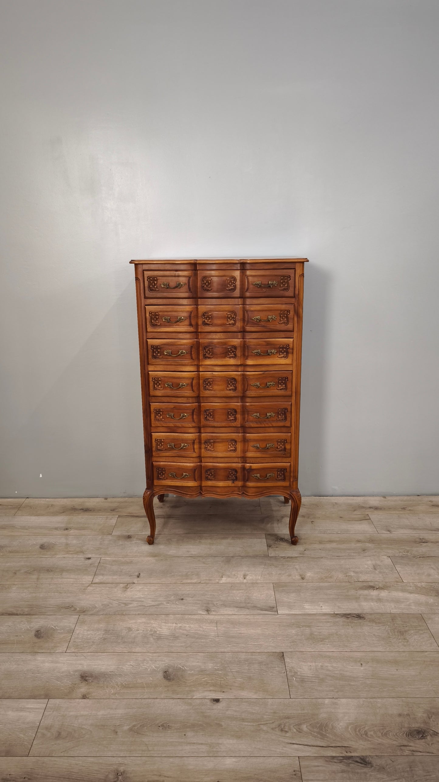 87212 Settimino da camera in legno con piedi a sciabola