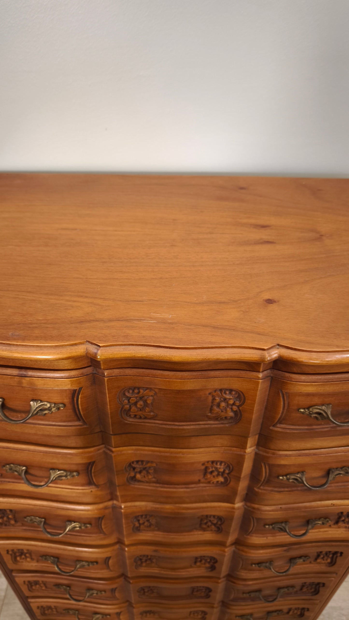 87212 Settimino da camera in legno con piedi a sciabola