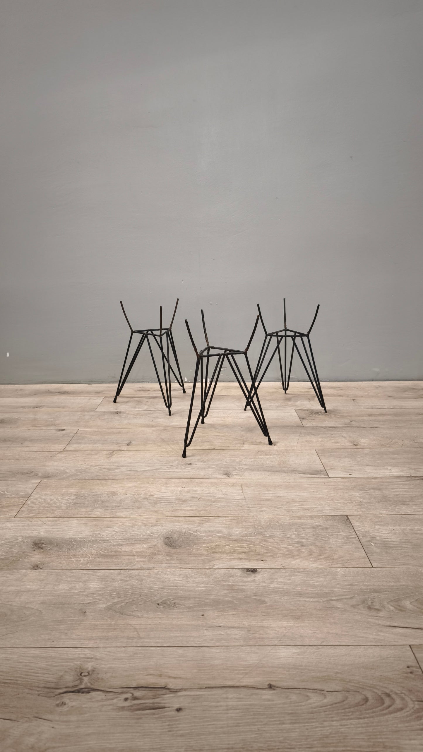 86886 Porta piante vintage in ferro