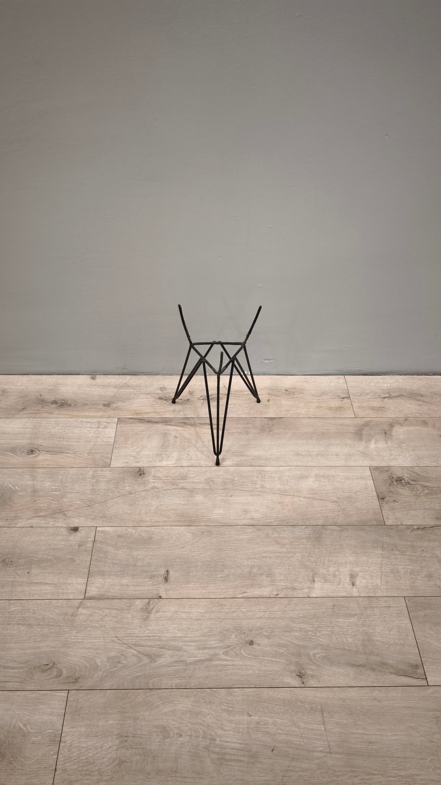 86886 Porta piante vintage in ferro