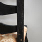 87417-2 Sedia in legno intagliato con seduta imbottita