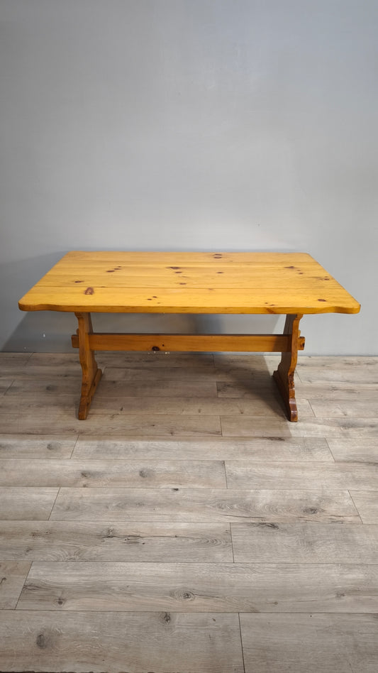 87435 Tavolo a bandelle in legno di abete