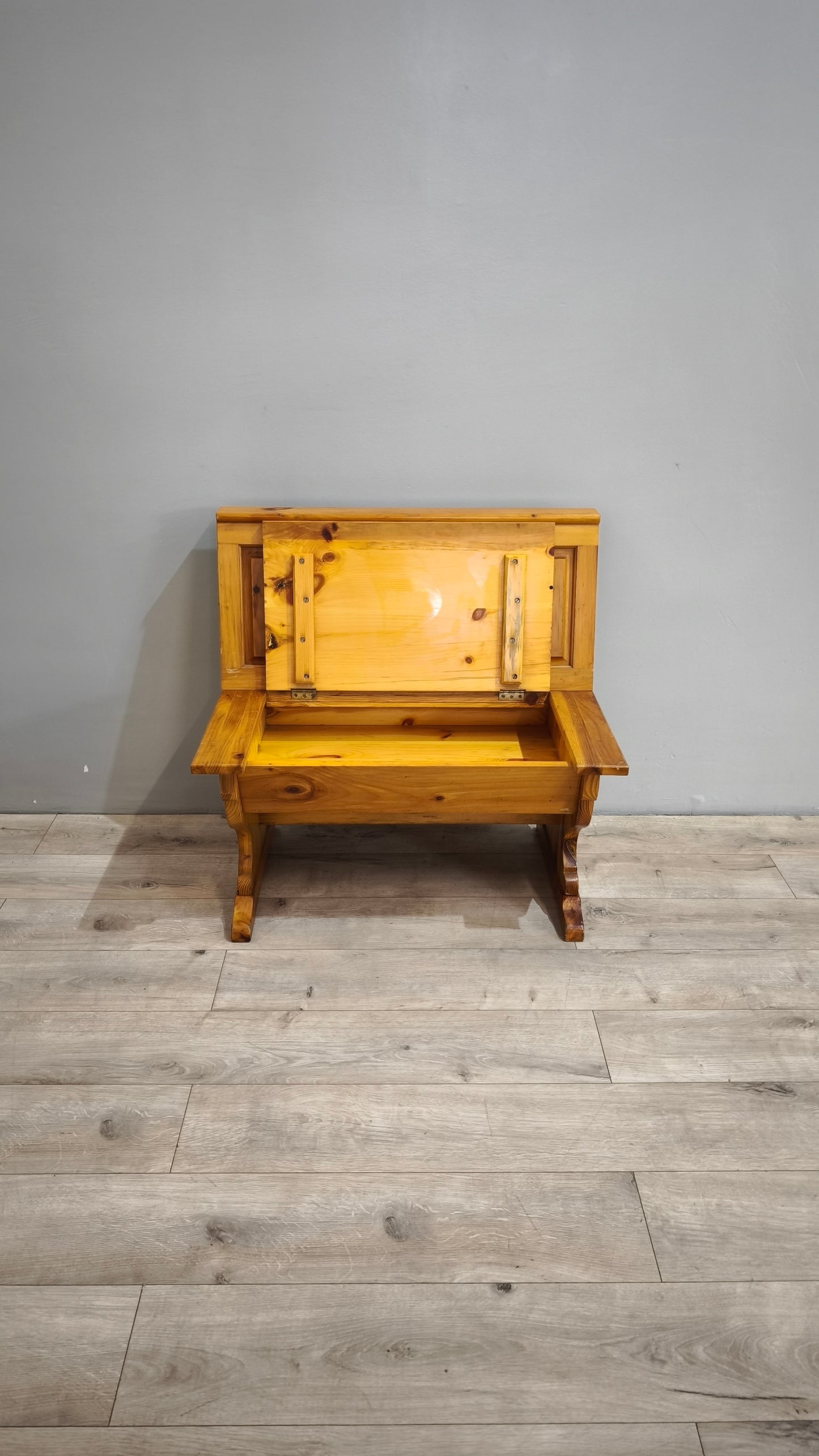 87436 Panca in abete con schienale