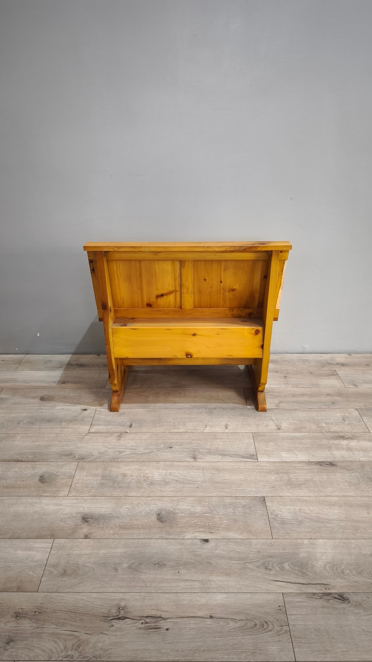 87436 Panca in abete con schienale