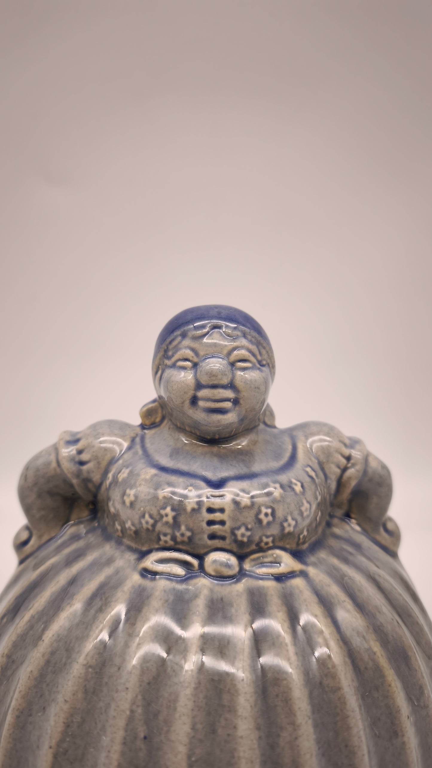 87140 Cloche in ceramica tedesca