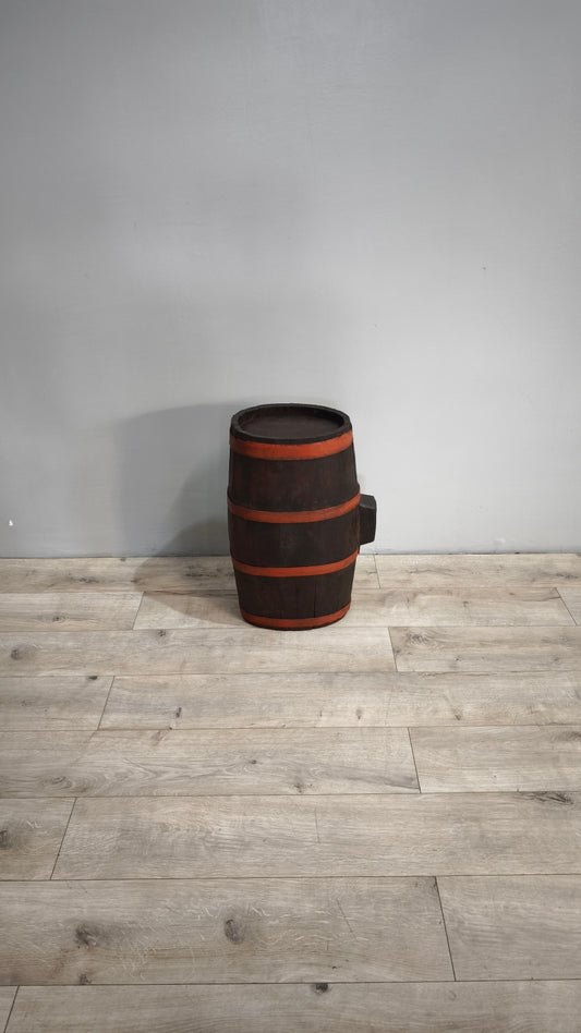 87542-2 Botte in legno con cerchi in ferro