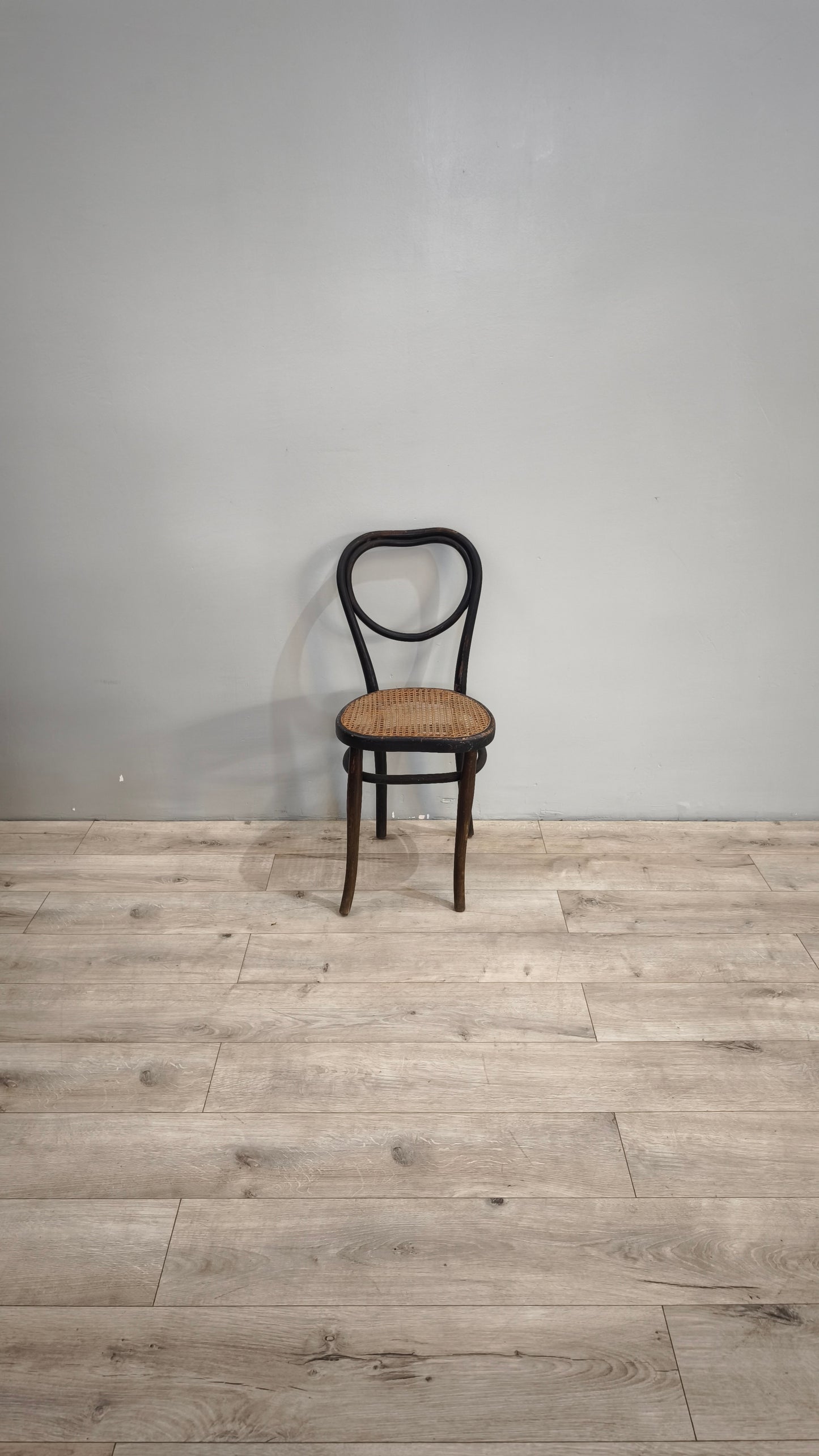 87545 Sedia Thonet da concerto (da rivedere)