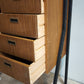 87589 Libreria stile nordico con quattro cassetti e tre sportelli