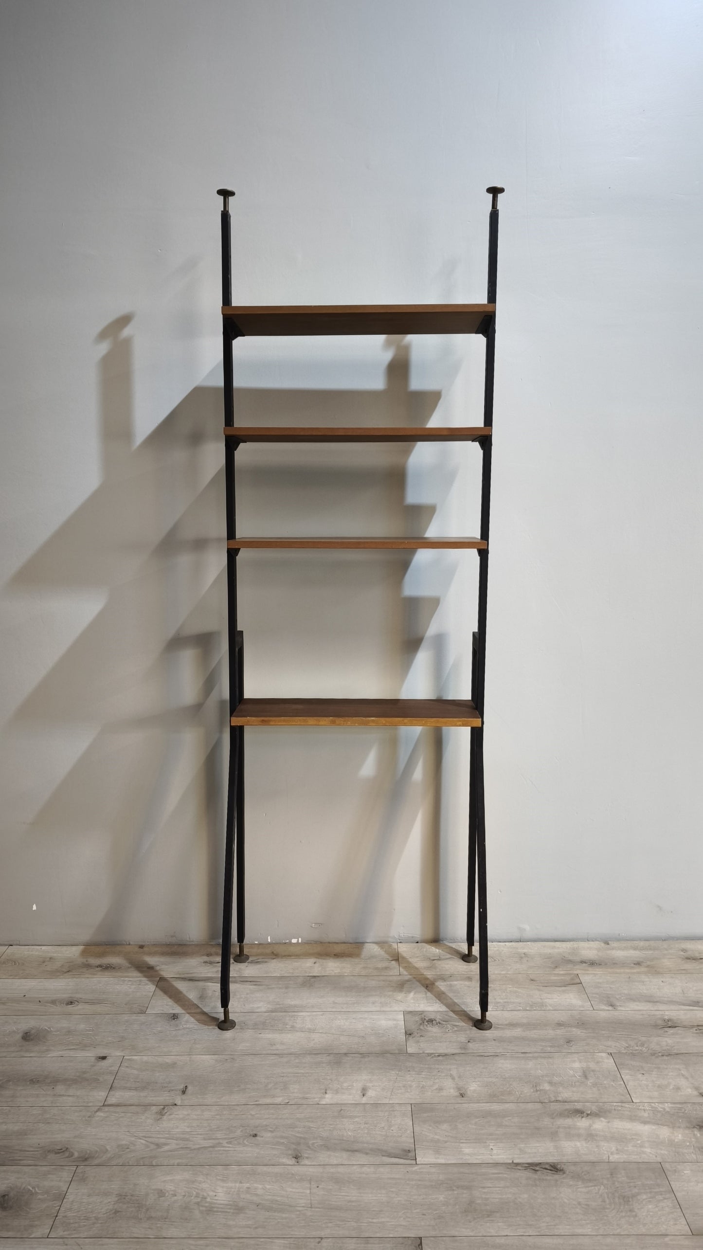 87590 Libreria stile nordico