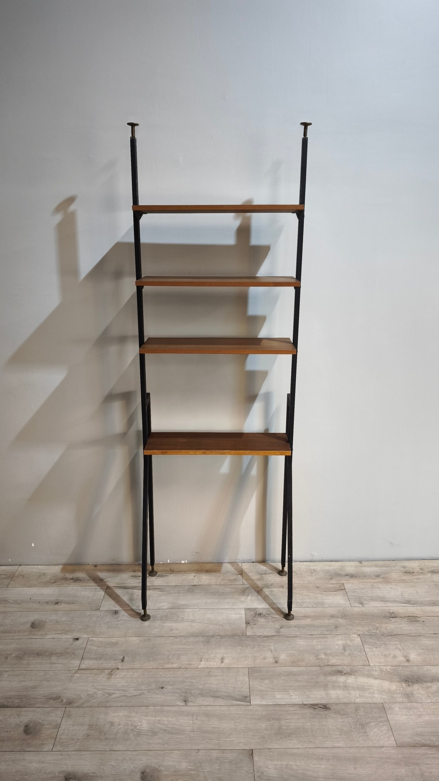 87590 Libreria stile nordico