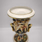 87661 Vaso in ceramica di Capodimonte con manici dorati