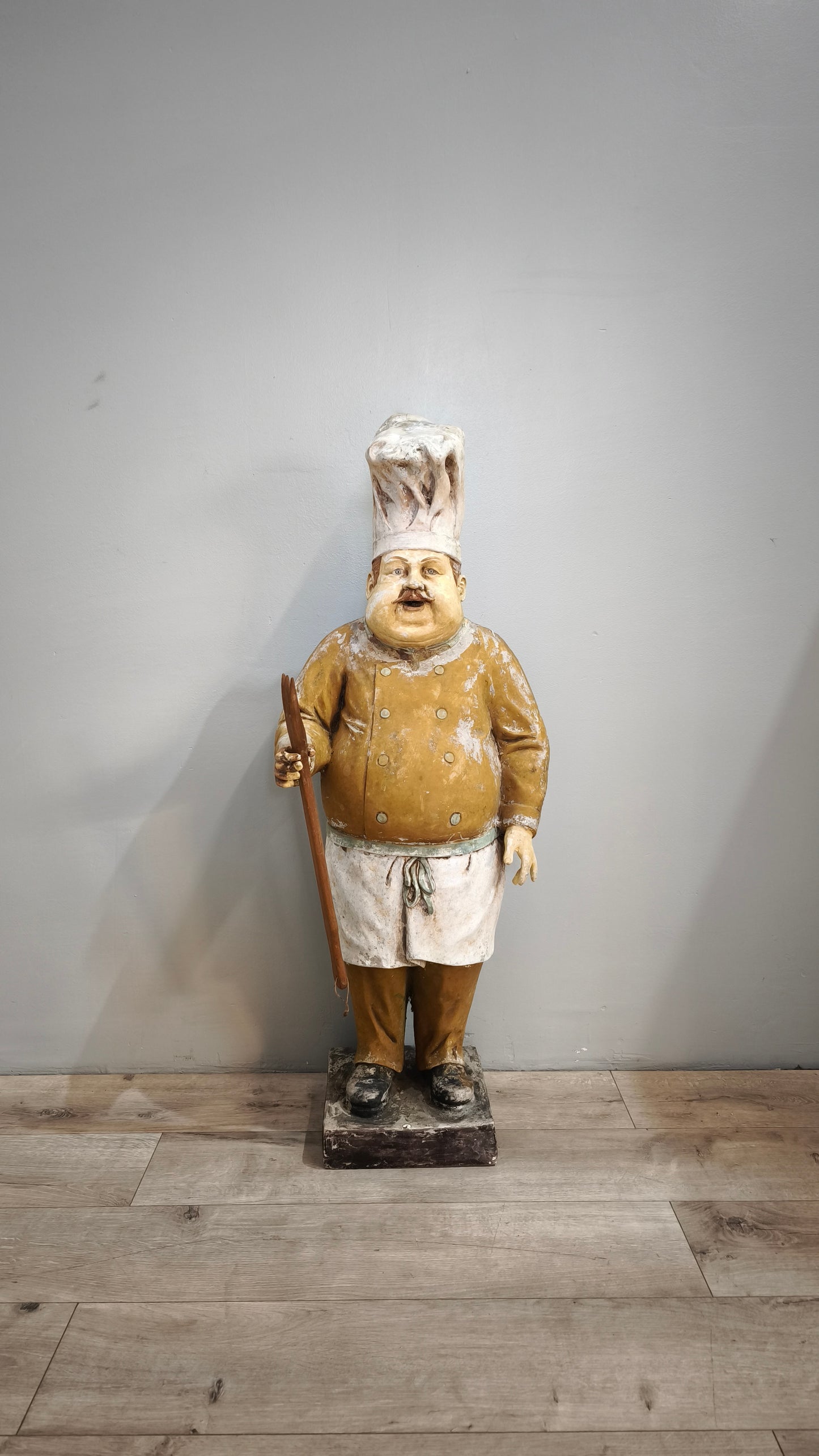 87741 Statua vintage 'Fat Chef' in vetroresina