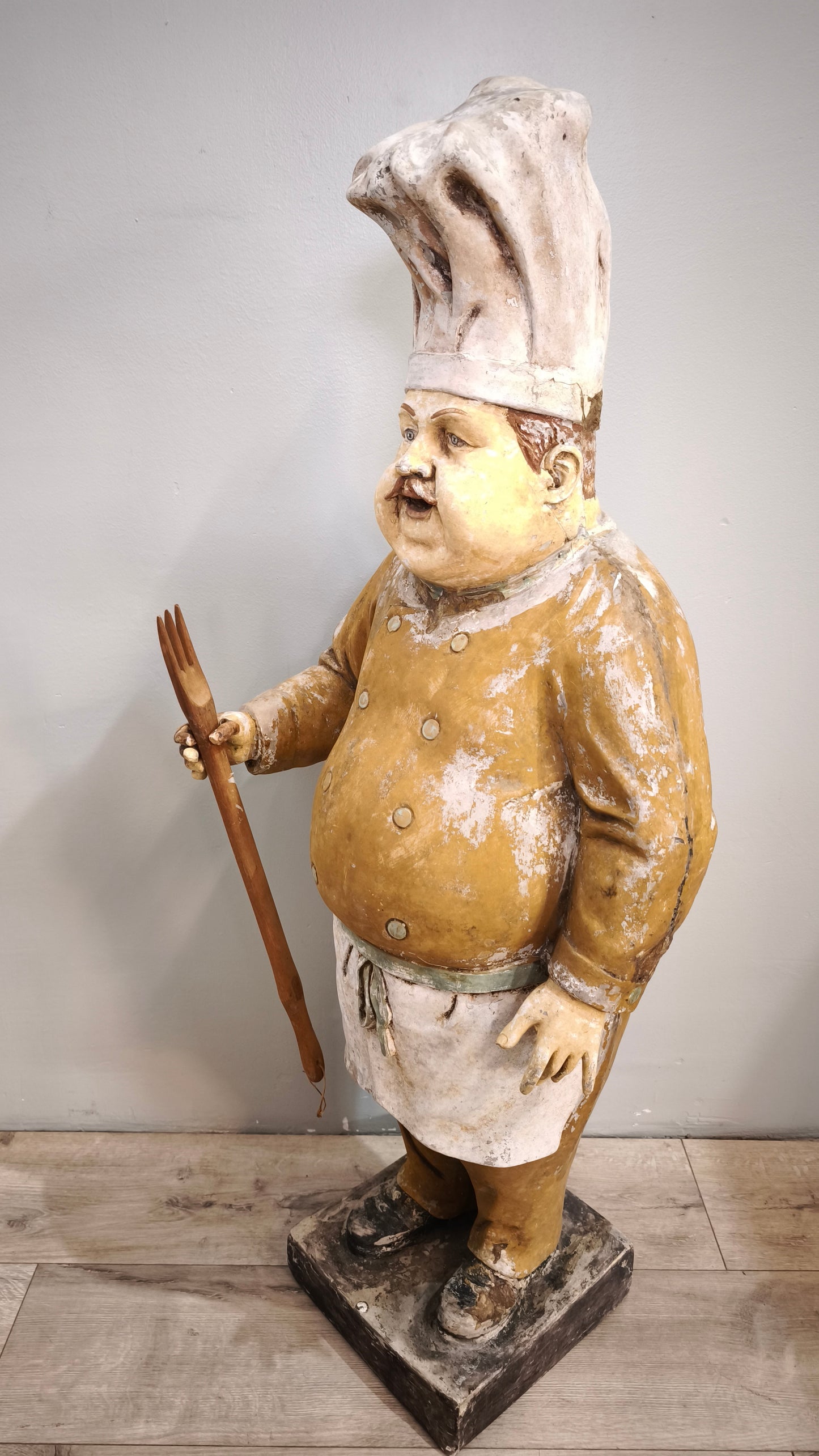 87741 Statua vintage 'Fat Chef' in vetroresina