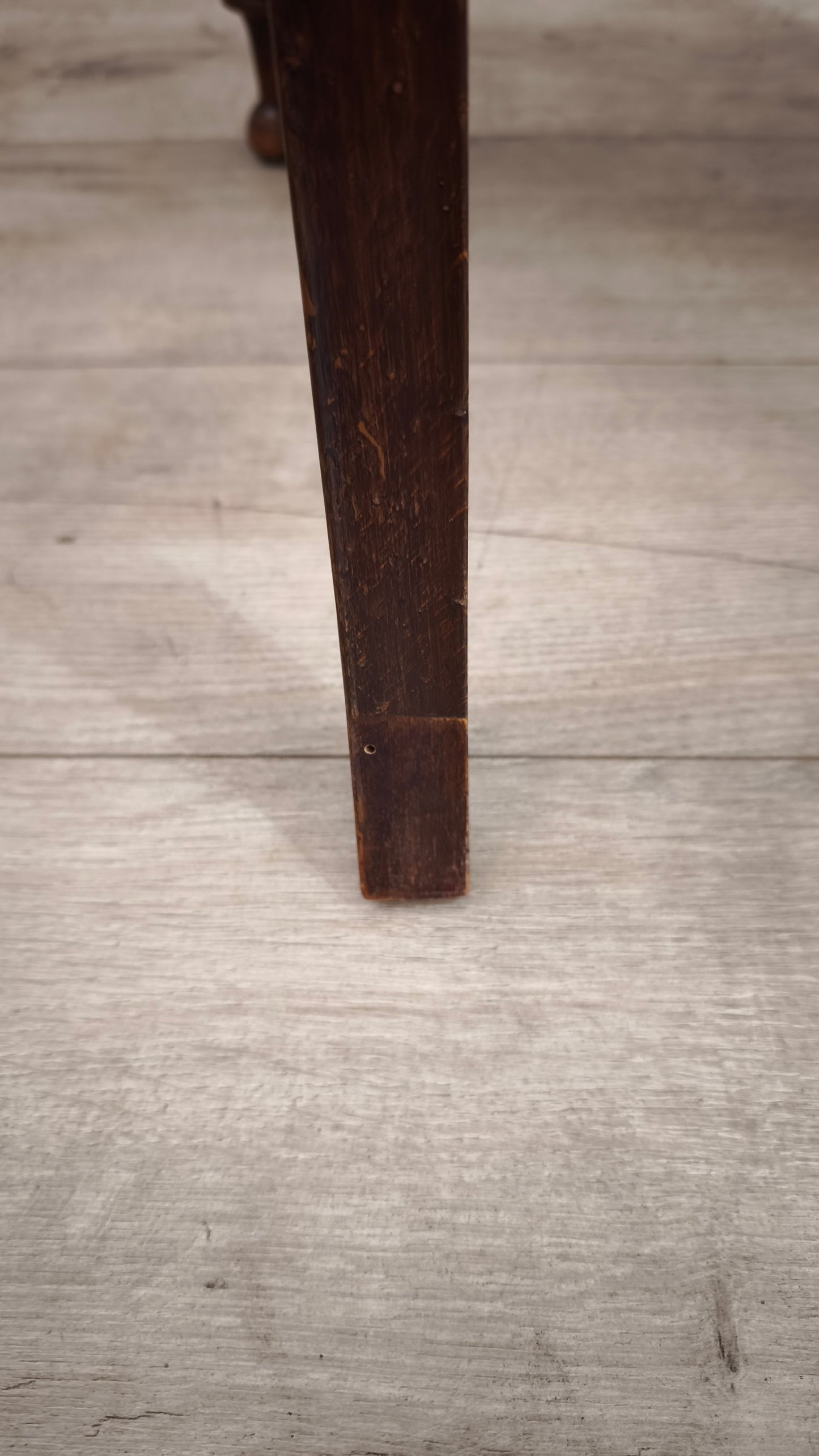 87851 Set n 4 sedie in legno con seduta imbottita
