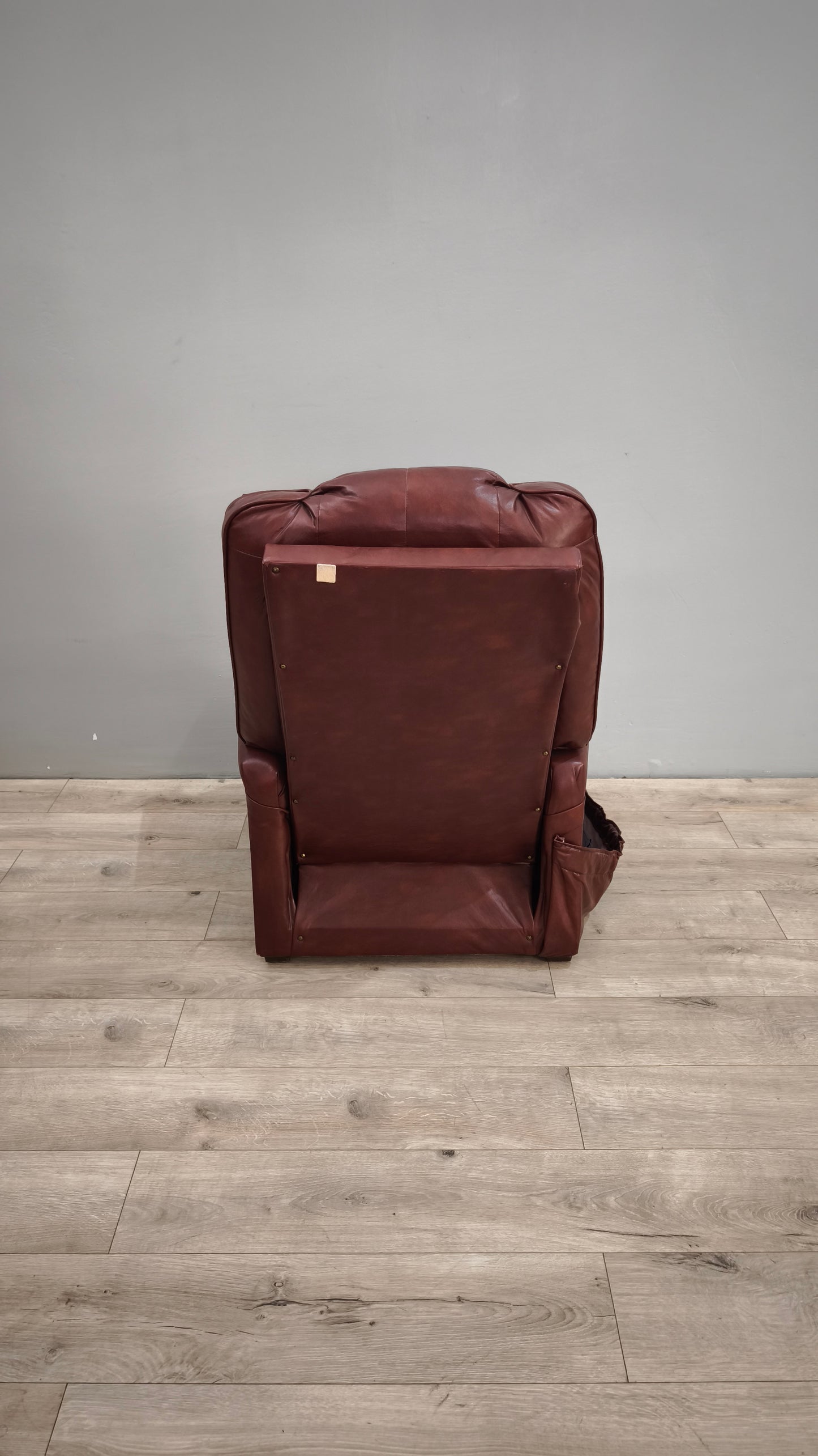 87834 Poltrona reclinabile in pelle bordeaux