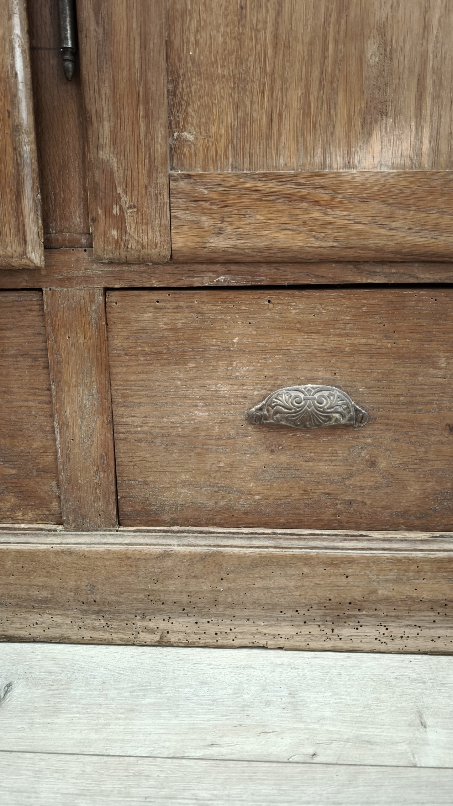 87938 Armadio in legno tre ante