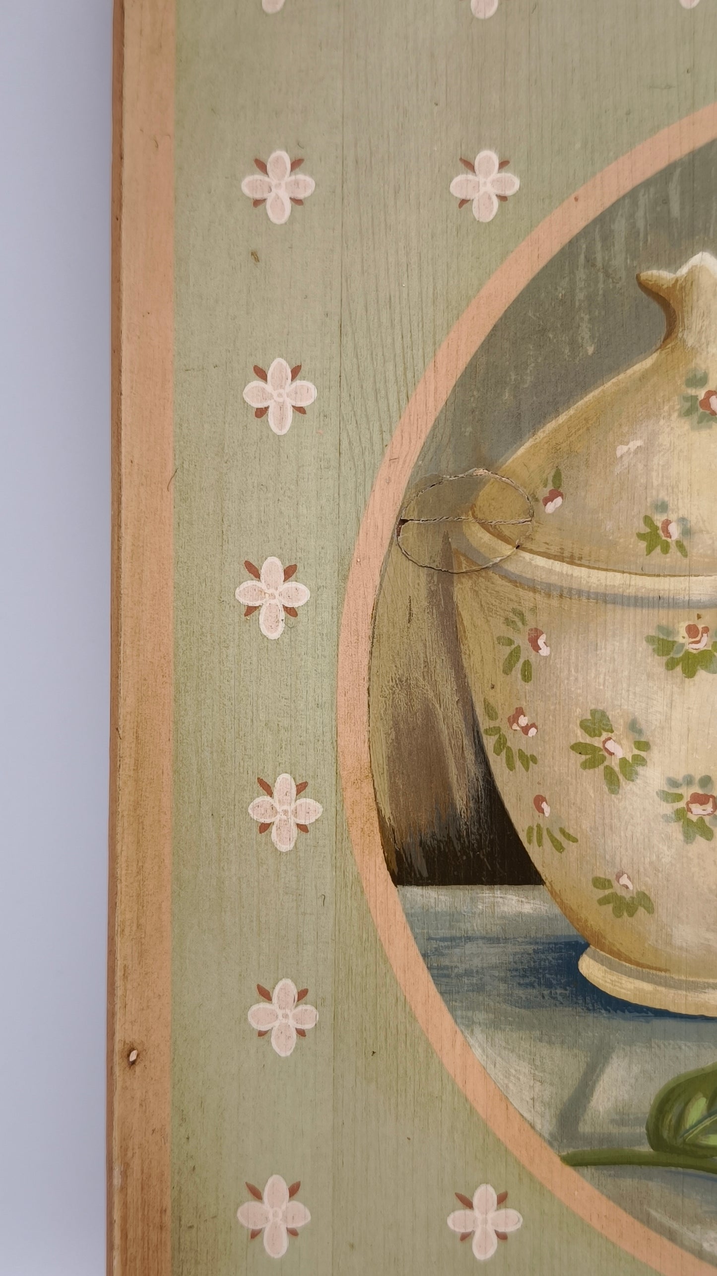 87937 Quadretto su legno dipinto con fori, Rita Simonetto