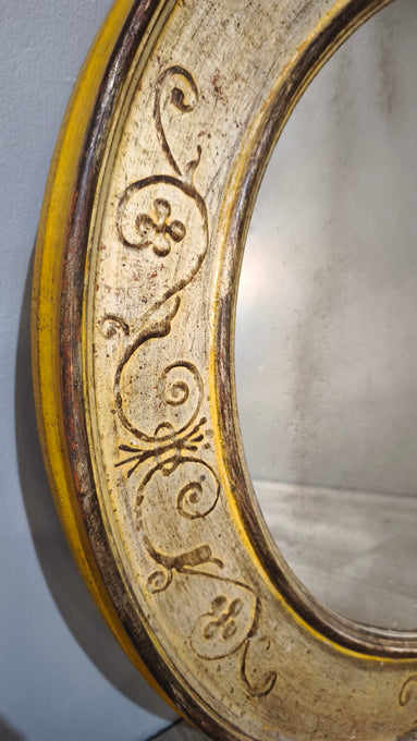87918 Specchio ovale con cornice decorata