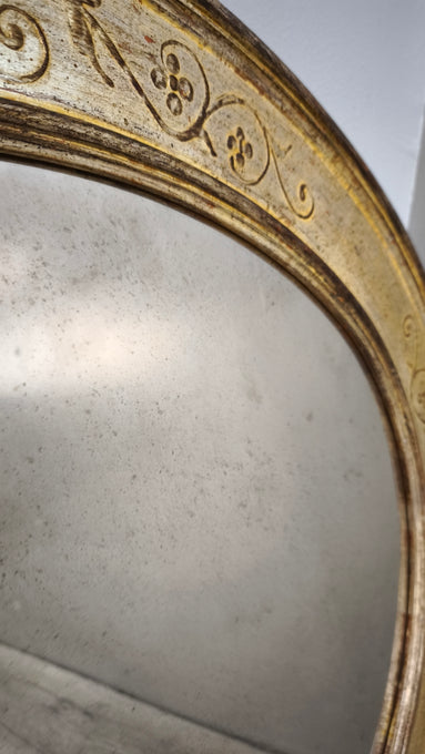 87918 Specchio ovale con cornice decorata