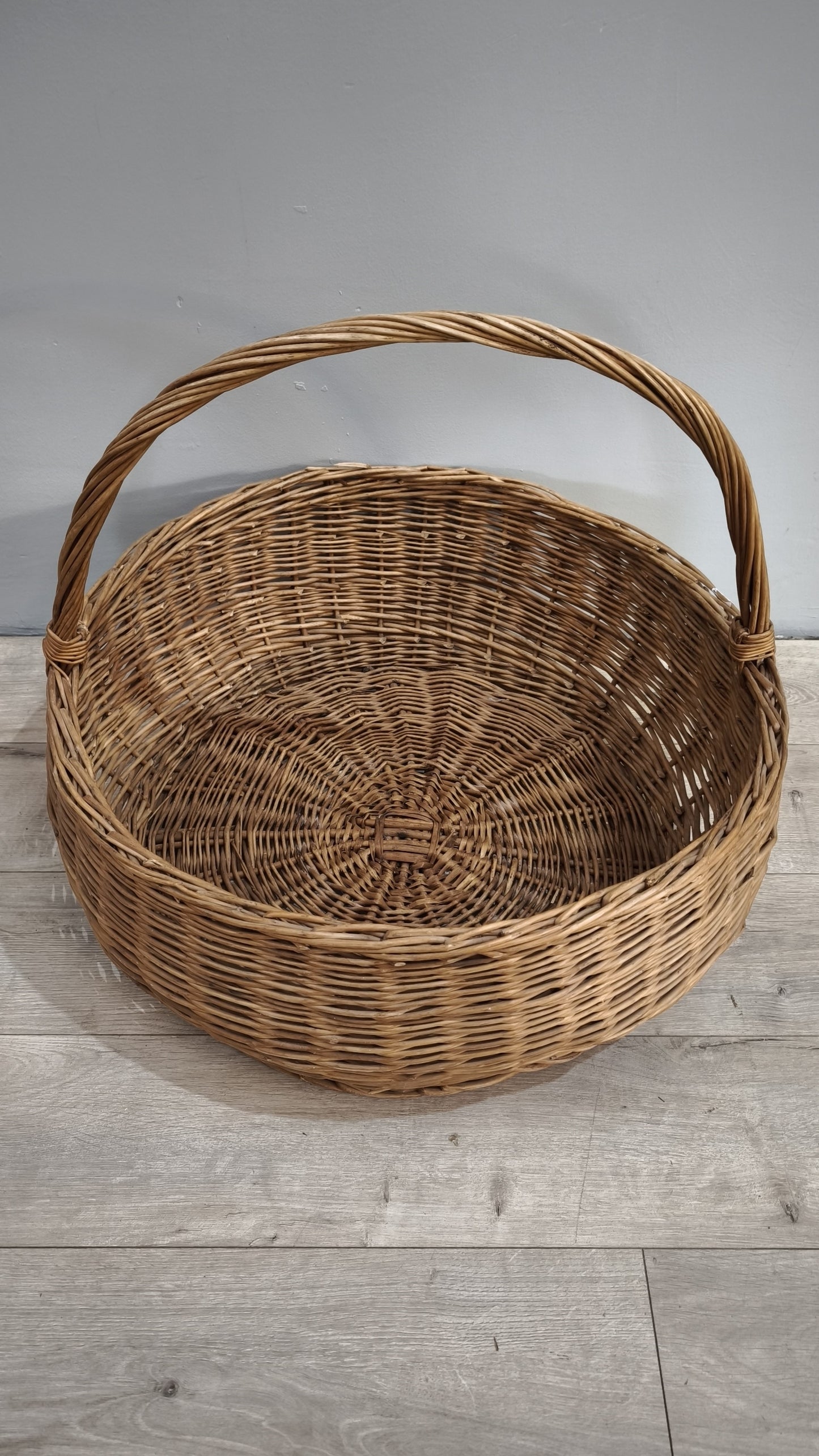 84991 Grande cesta in vimini