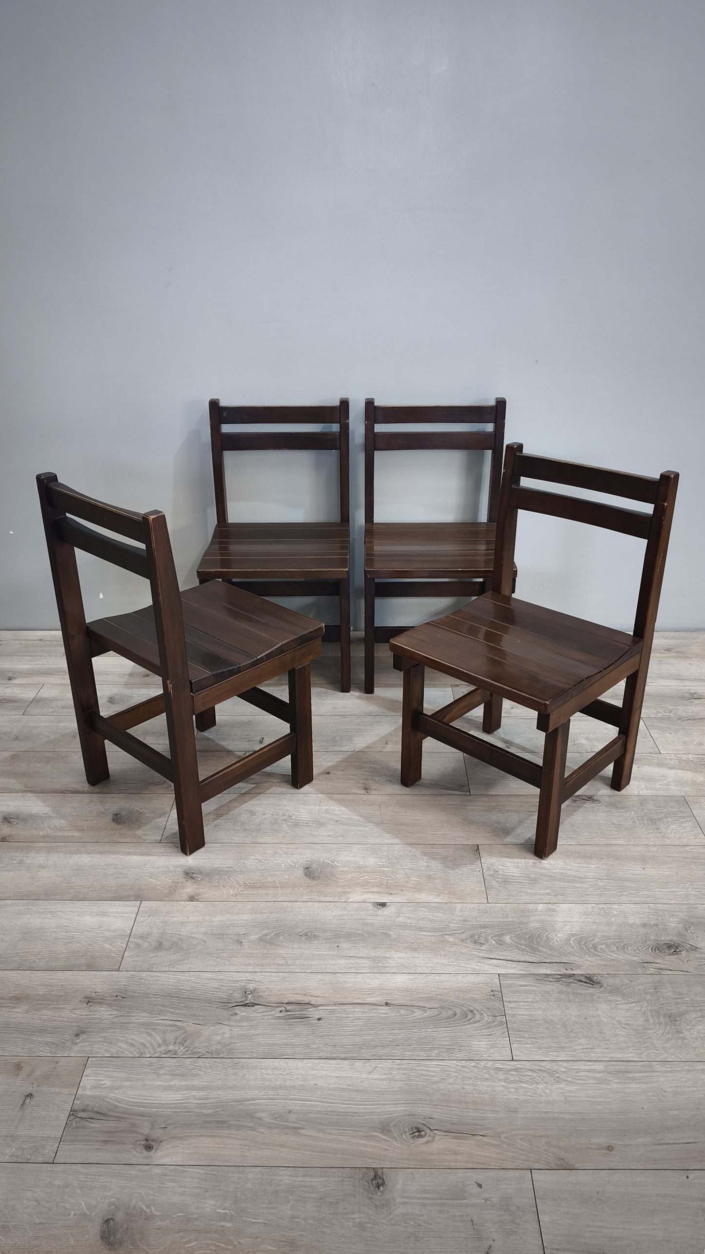 88220 Set n 4 sedie in legno