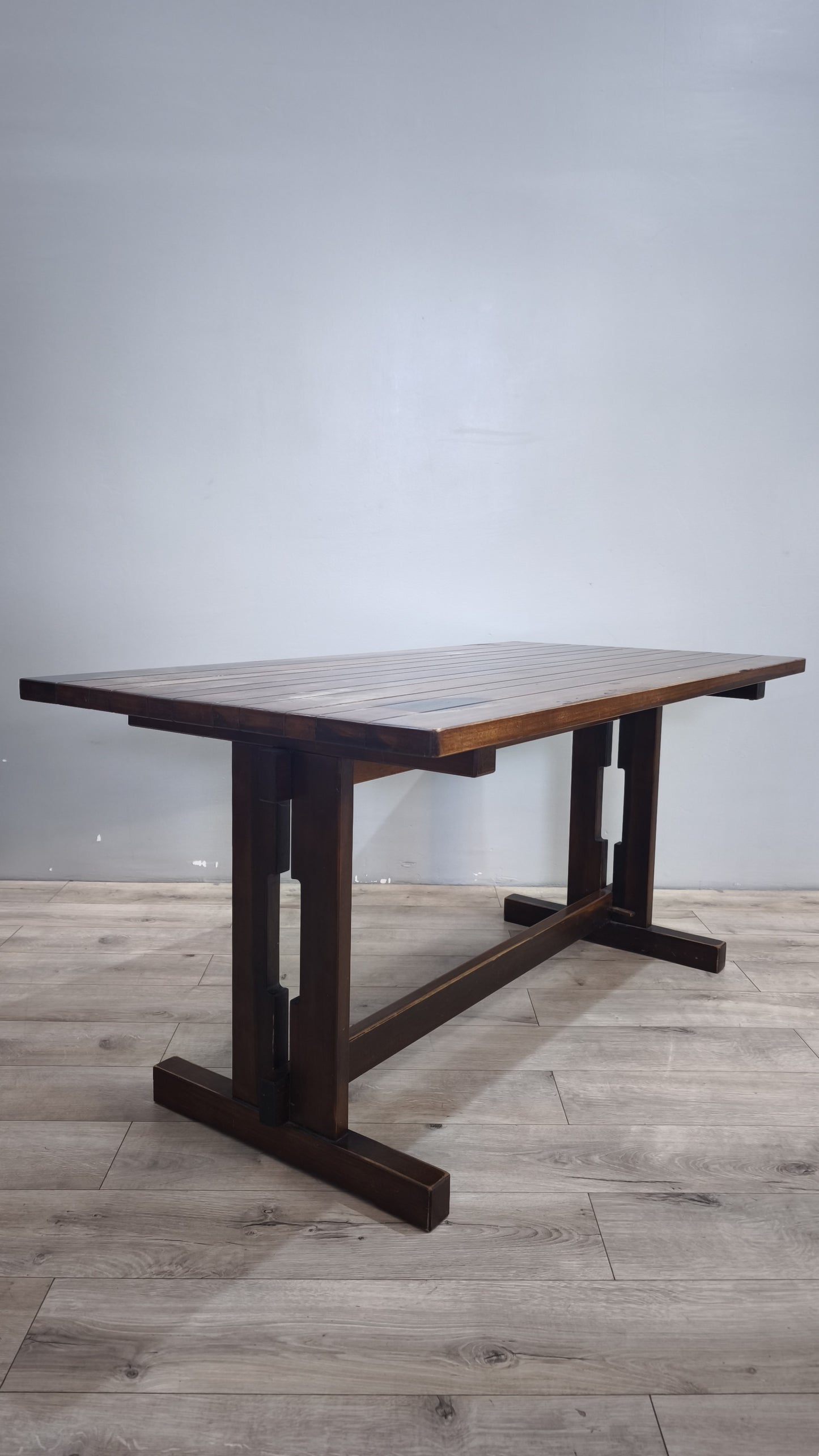 88218 Tavolo in legno massello