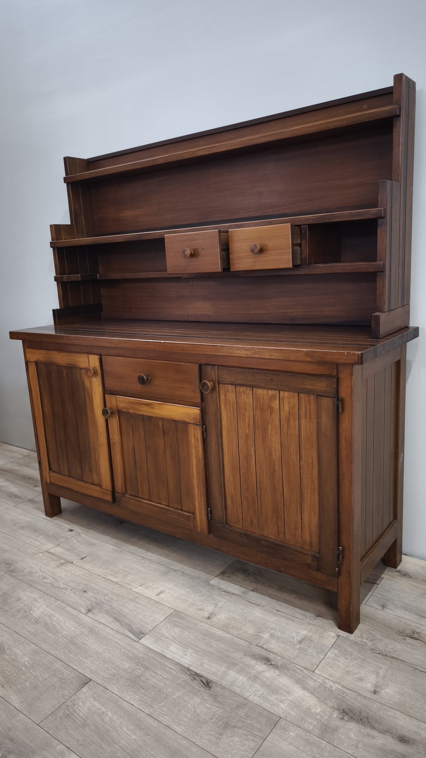 88219 Servante in legno con tre sportelli e alzata