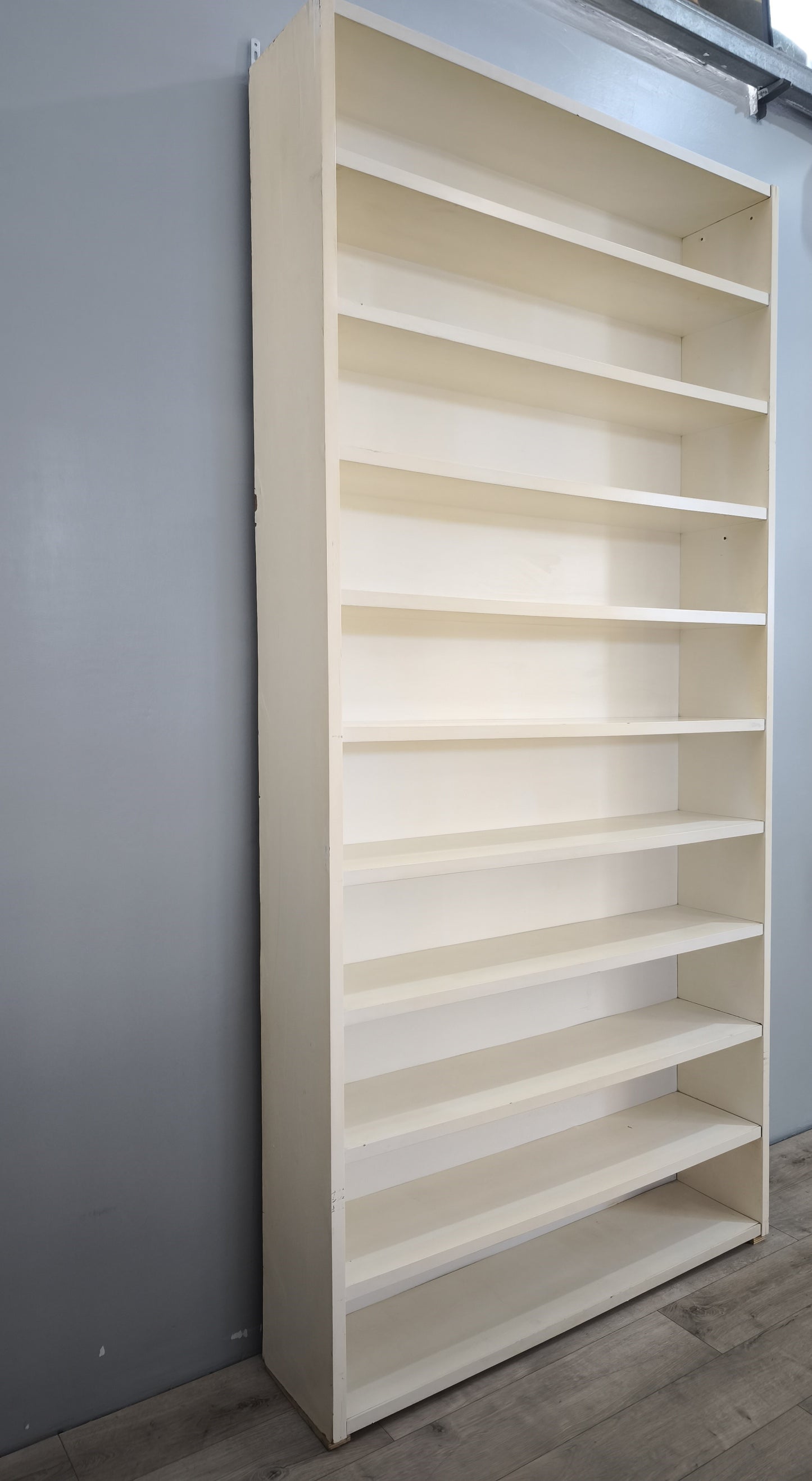 88209 Libreria grande bianca