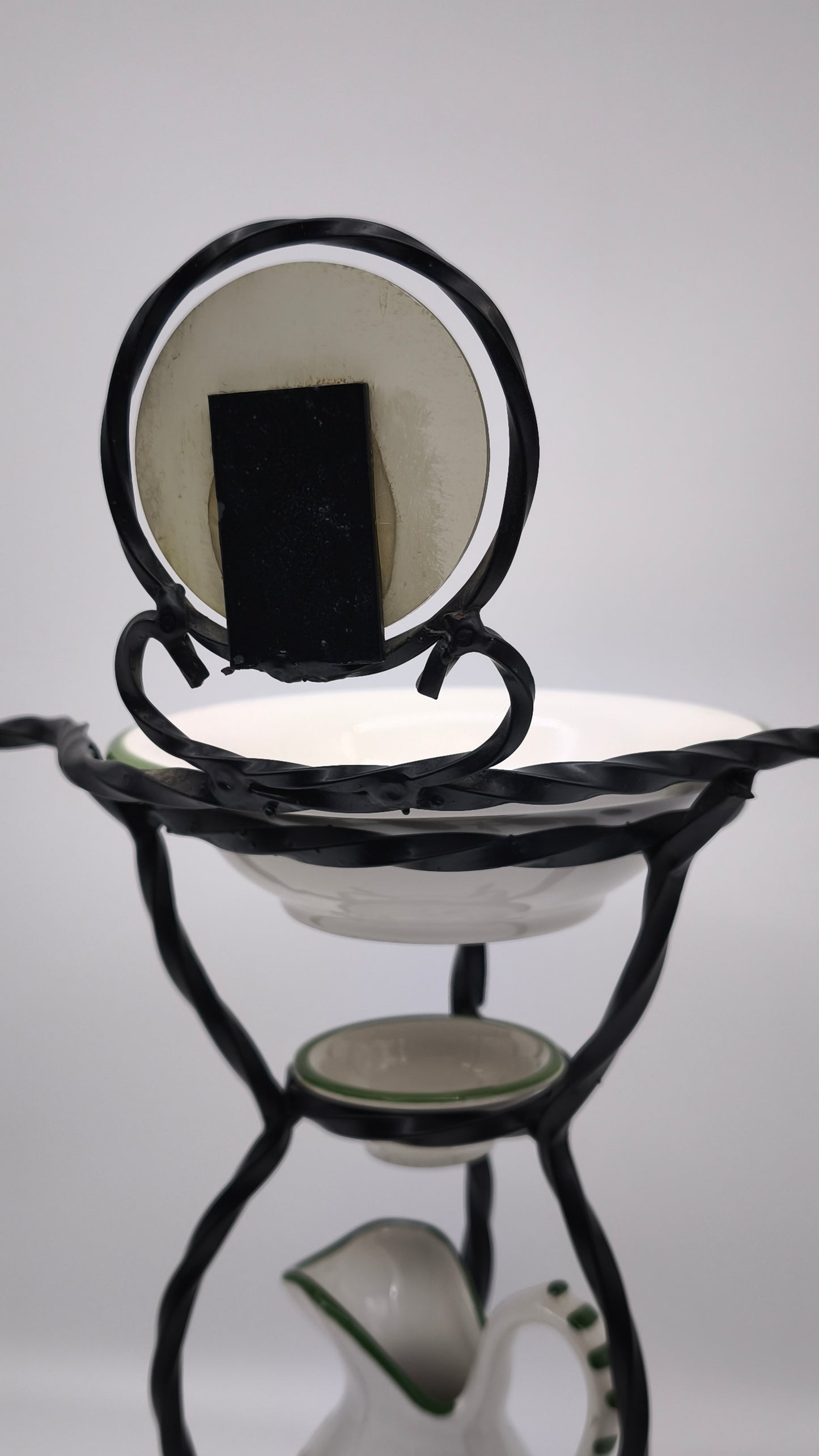 87842 Piccolo porta catino in ferro