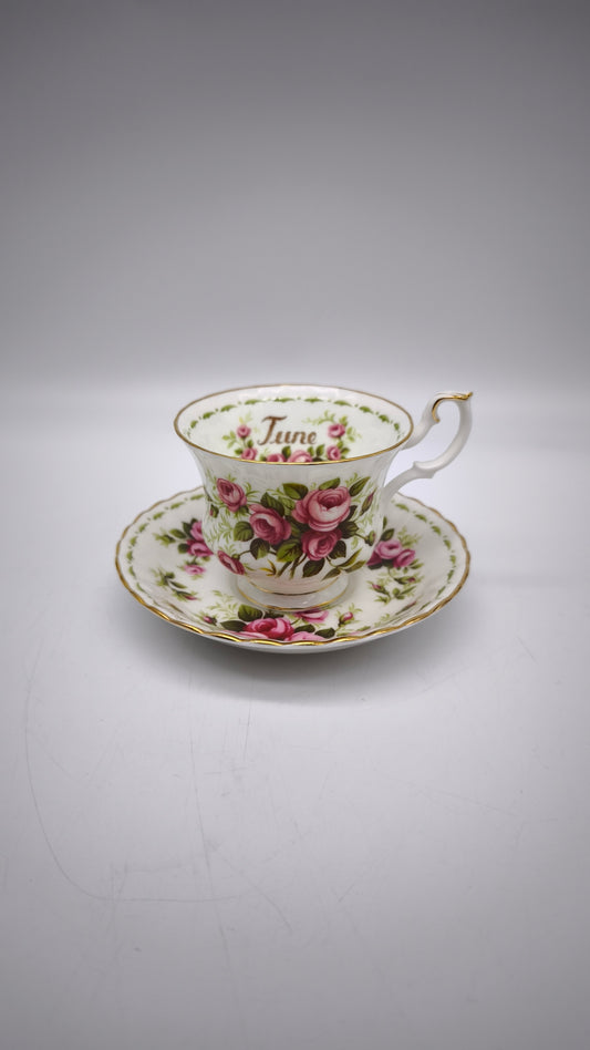 88280 Tazza da tè in ceramica Royal Albert, Flower of the month series, Roses, June