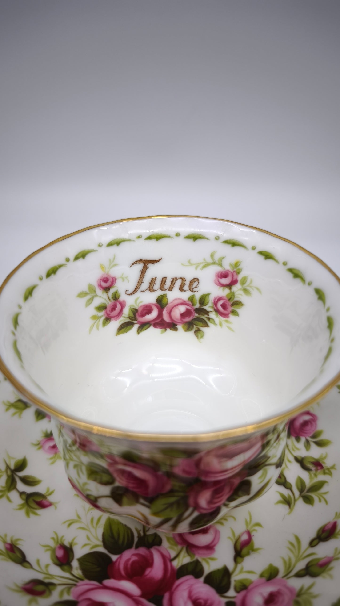 88280 Tazza da tè in ceramica Royal Albert, Flower of the month series, Roses, June