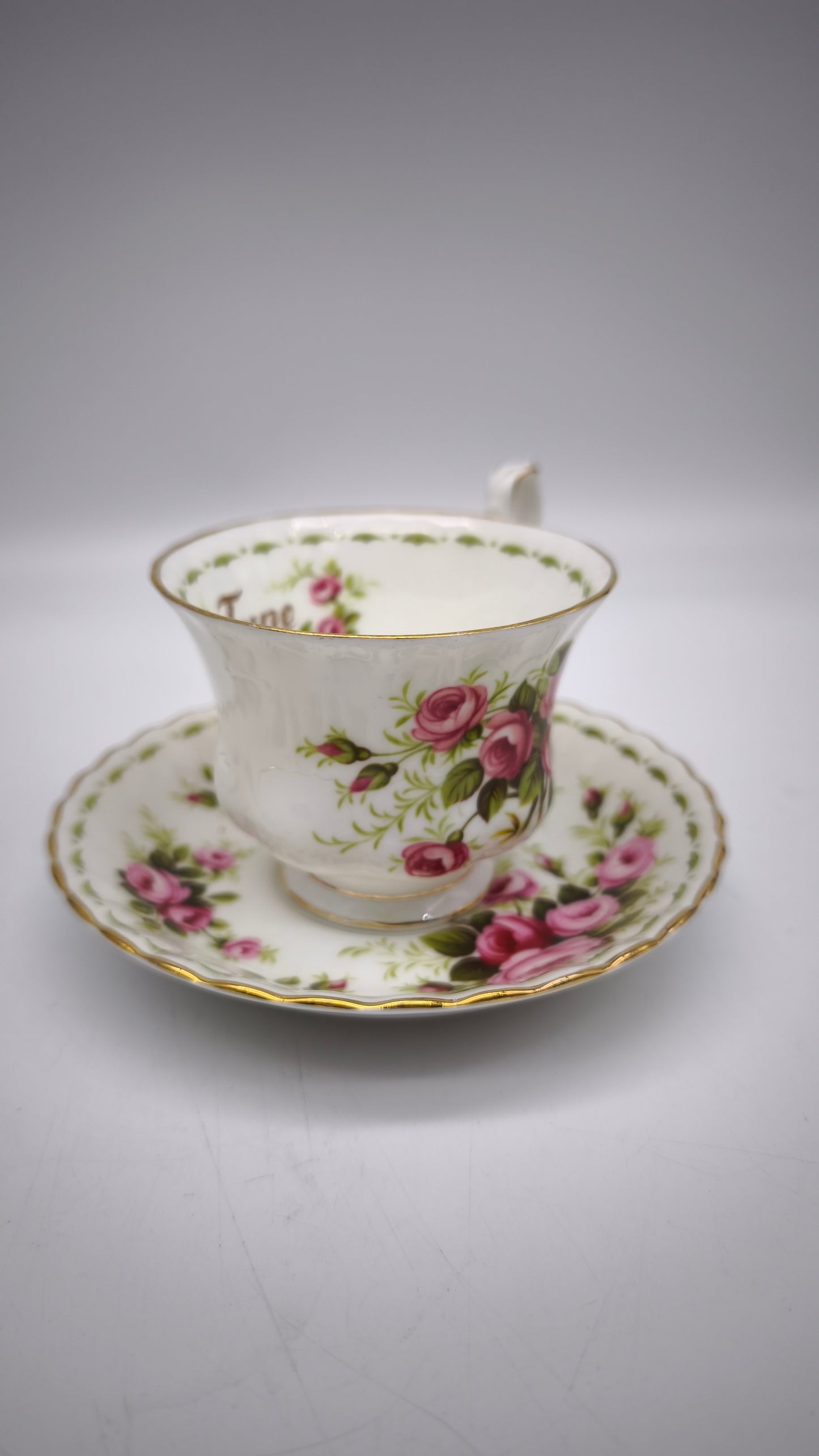 88280 Tazza da tè in ceramica Royal Albert, Flower of the month series, Roses, June