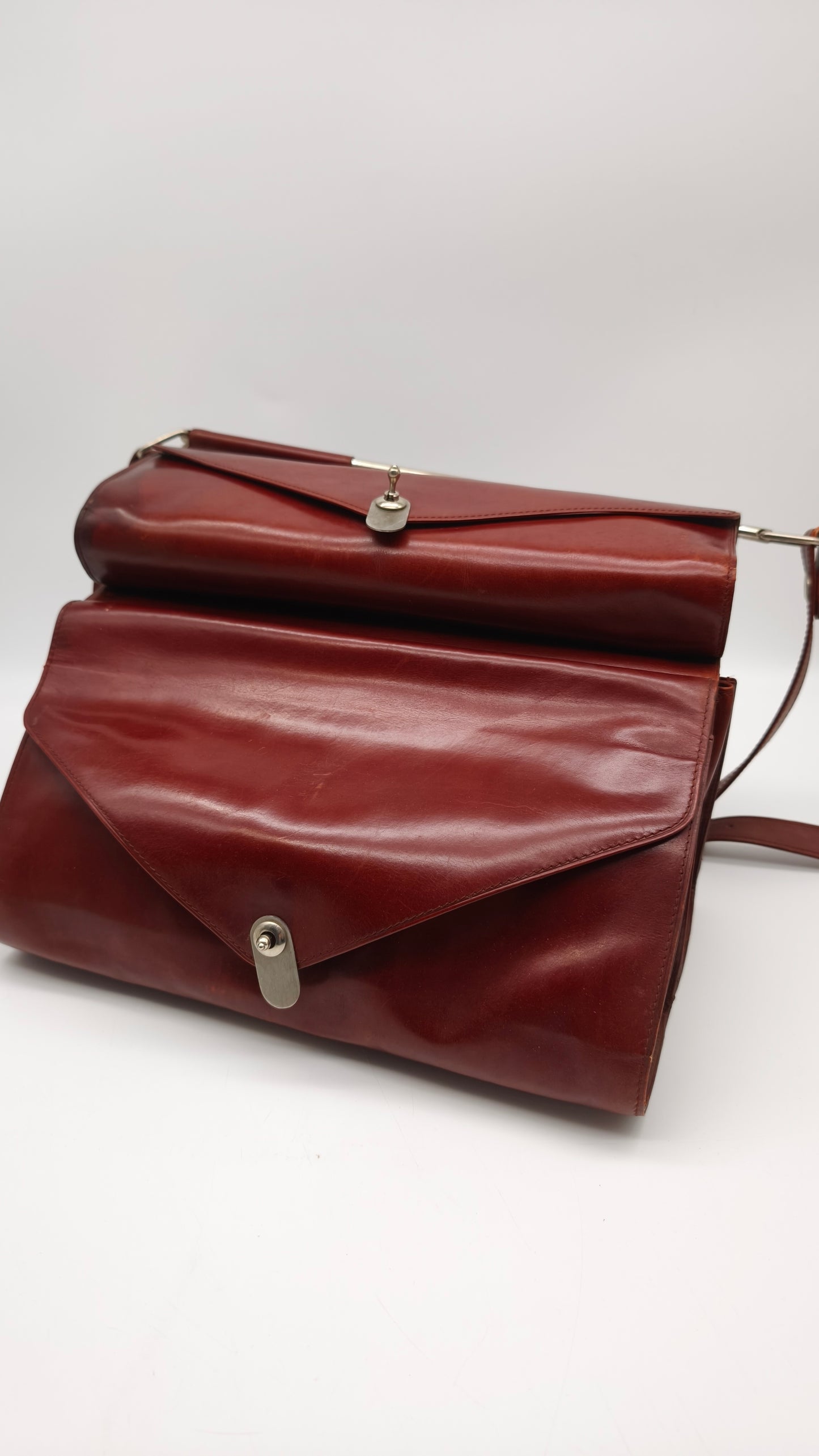 87677 Borsa in pelle bordeaux Nazareno Gabrielli