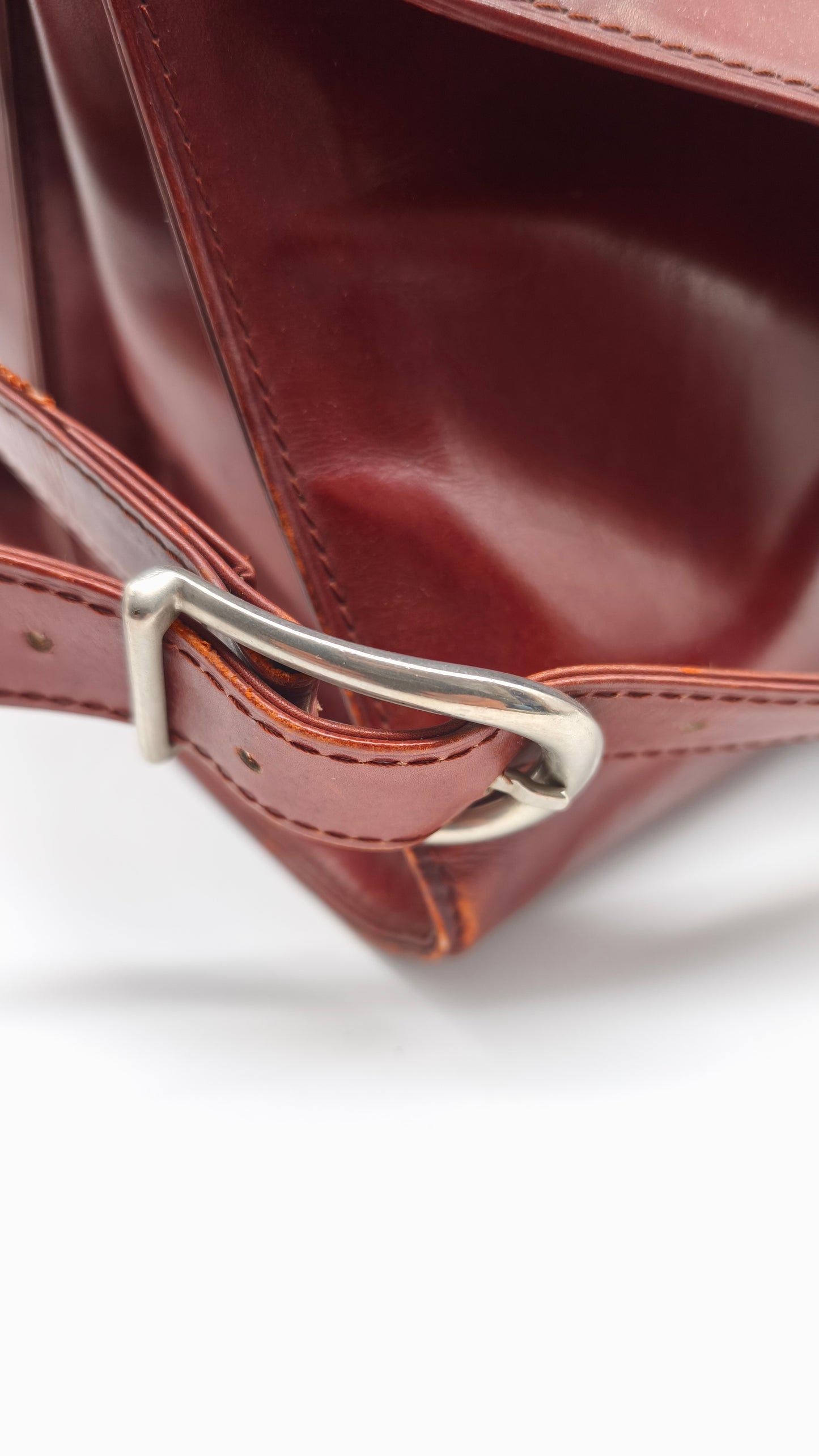 87677 Borsa in pelle bordeaux Nazareno Gabrielli