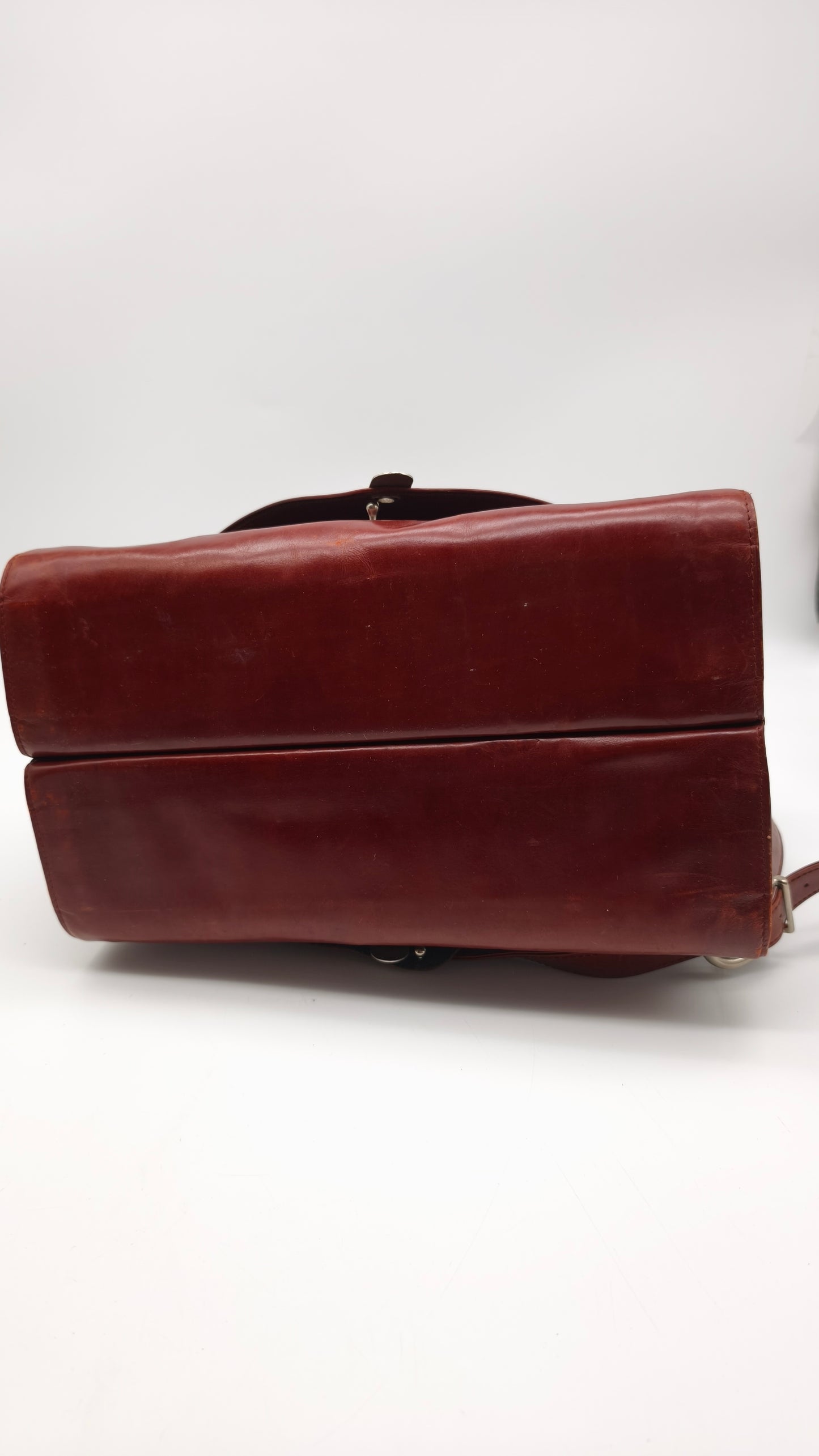 87677 Borsa in pelle bordeaux Nazareno Gabrielli