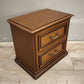 88256 Comodino in stile classico a 2 cassetti