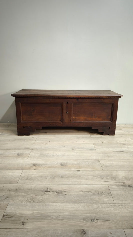 88399 Cassapanca in legno massello di olmo
