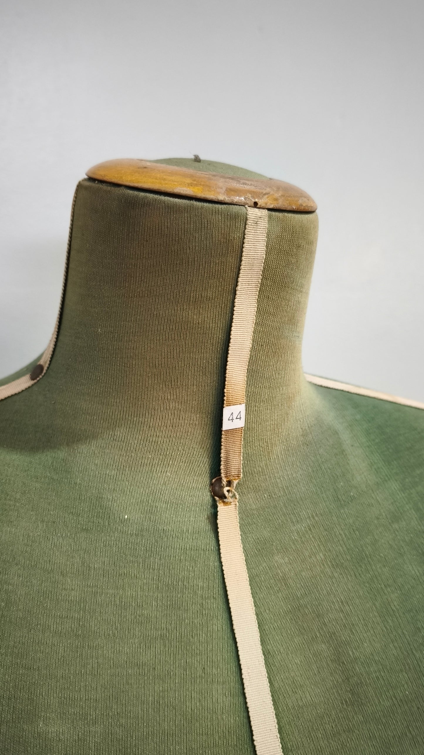 88422 Manichino Singer vintage TG 44