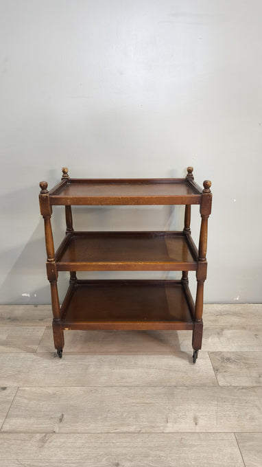 88495 Carrello in legno tre ripiani