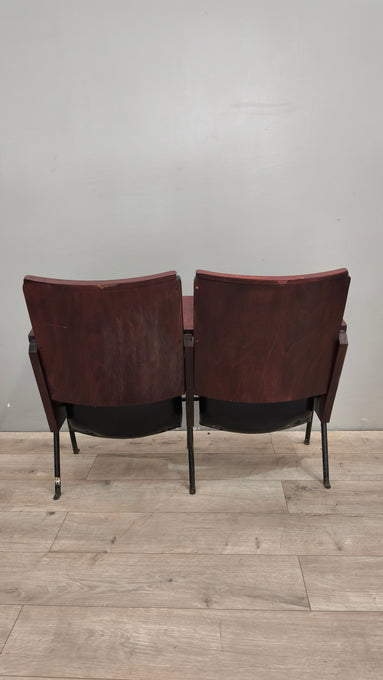 88511 Coppia di sedie da cinema in pelle nera