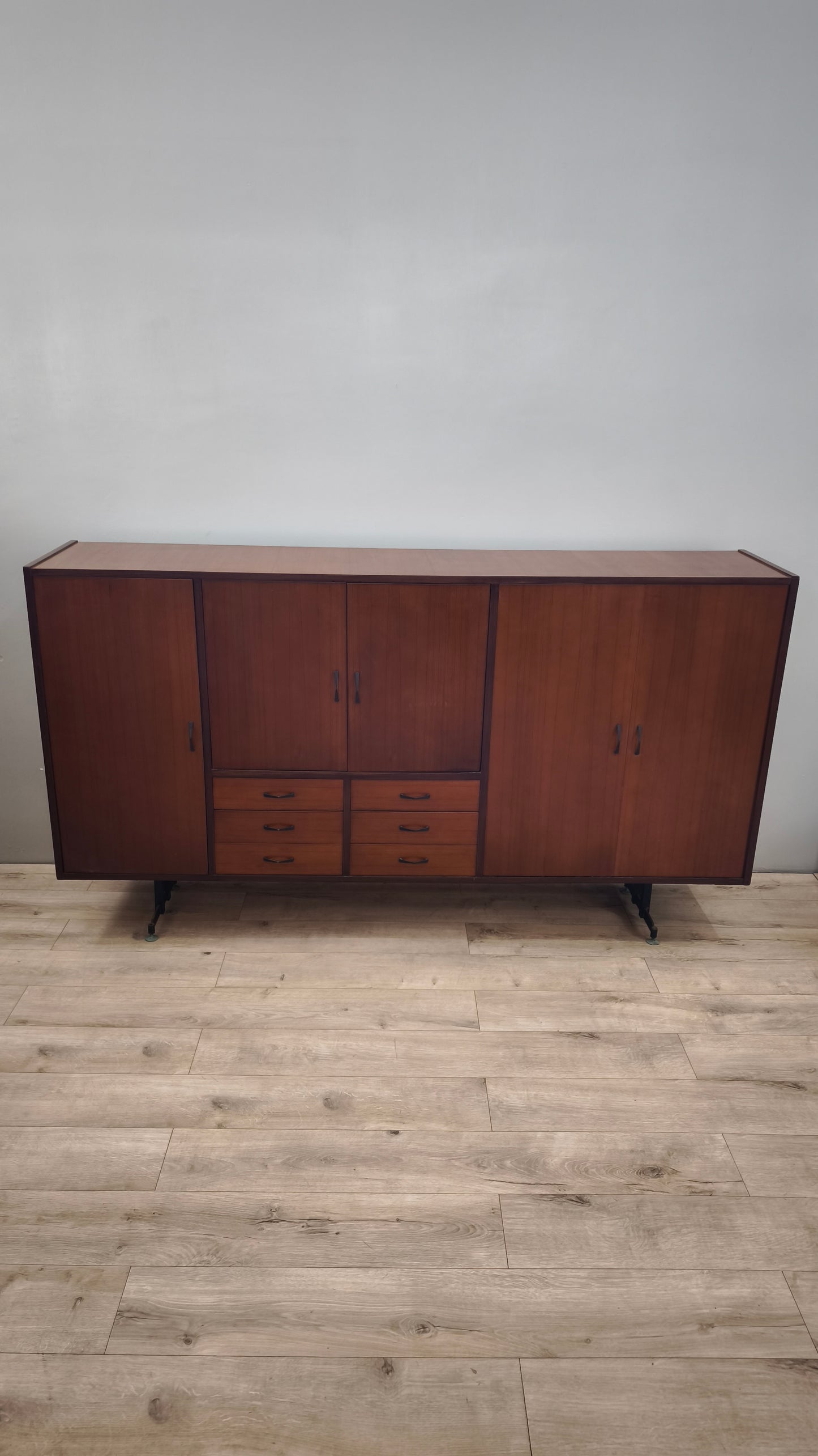 88542 Credenza highboard originale degli anni Sessanta