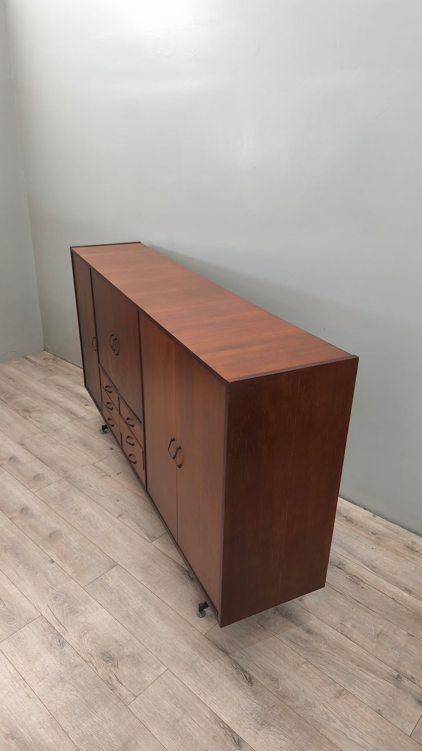 88542 Credenza highboard originale degli anni Sessanta