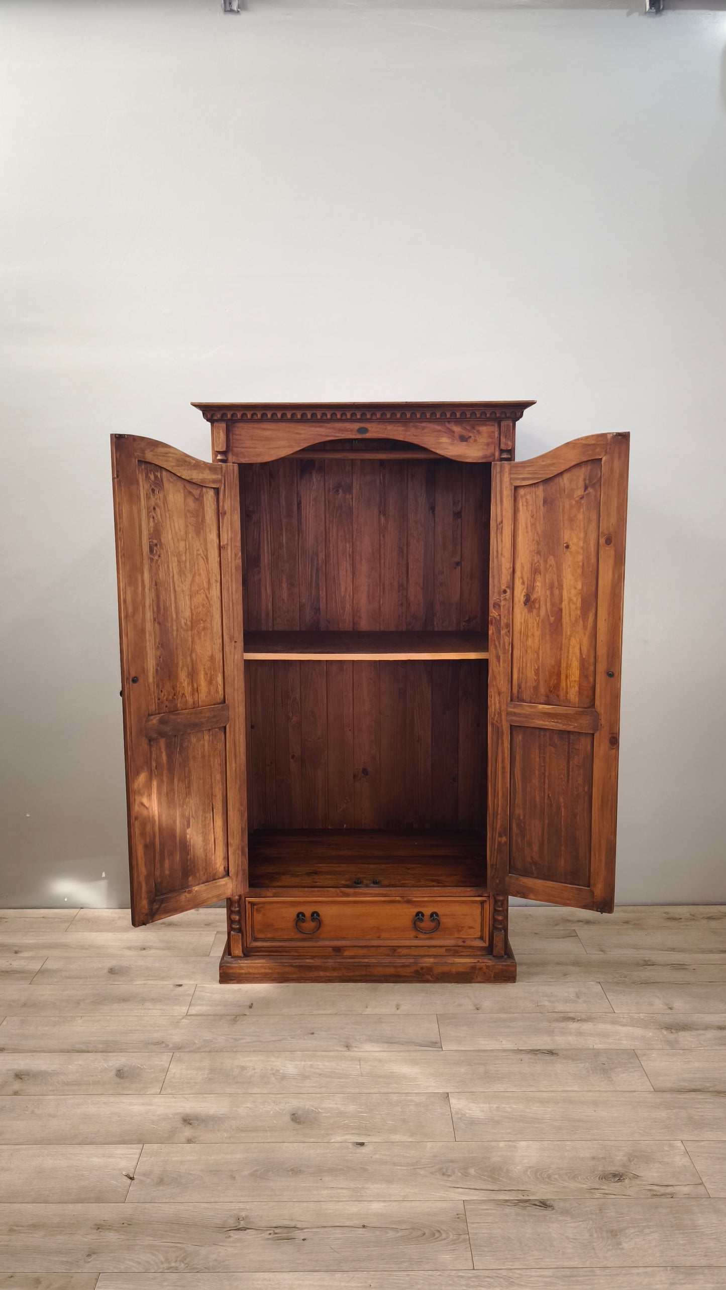 88586 Armadio in legno due ante